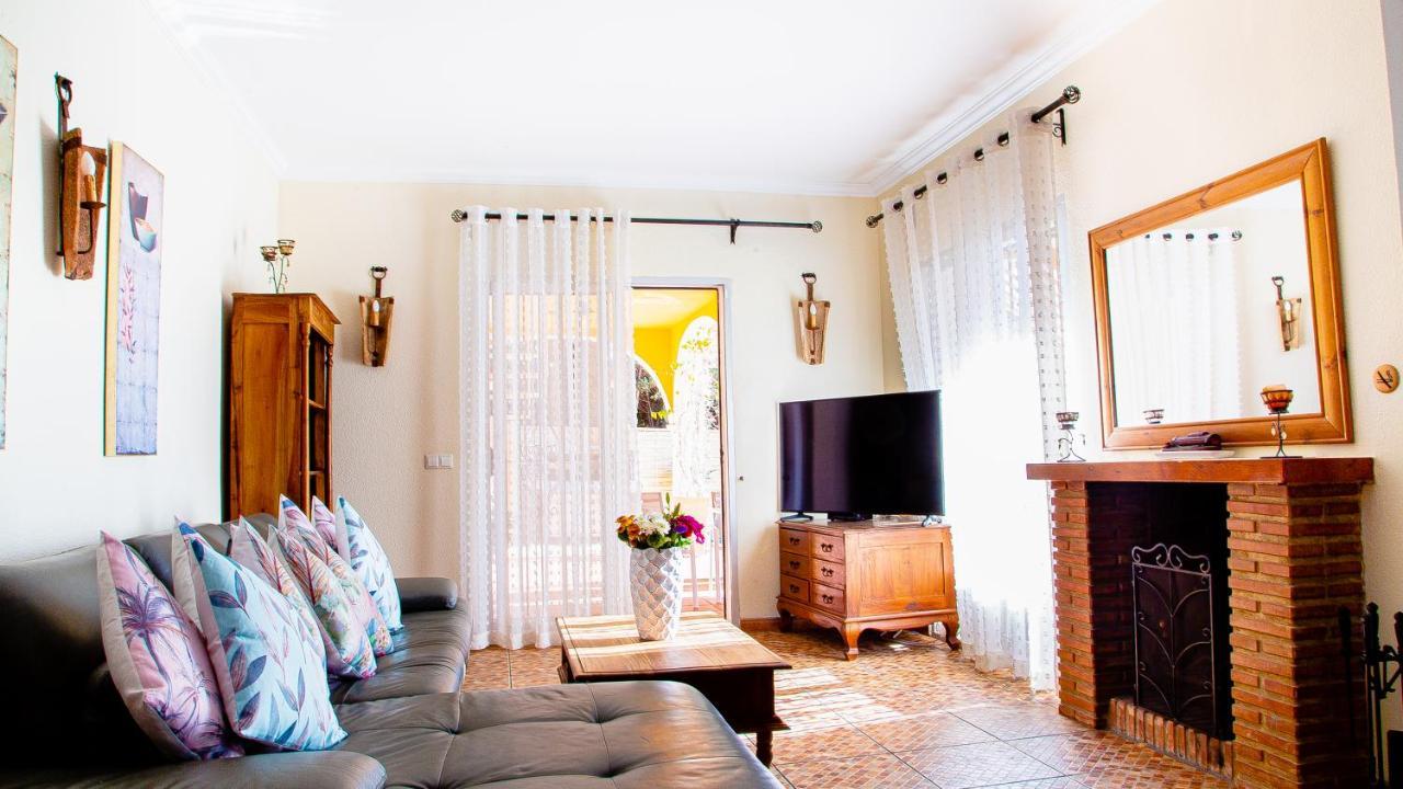 ماربيا Villa Maria In El Rosario - Mit Sicht Auf Gibralta المظهر الخارجي الصورة